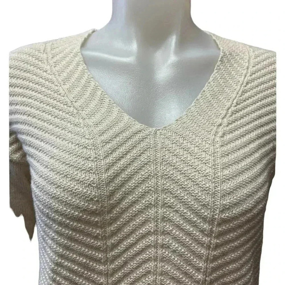 Chaps White Cream Gold Glitter V Neck Knit Sweater Size XS - Picture 5 of 9